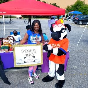 Meet your Posher, Latisha but you can call me, Tisha.